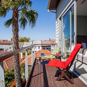 Hotel The One 8 In Point - Solar Power, Le Cap